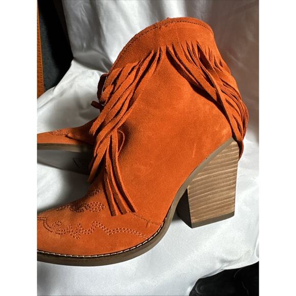 Dingo Women's Tangles Western Booties 7M Orange Suede Fringe Cowgirl NWOT - Picture 4 of 7